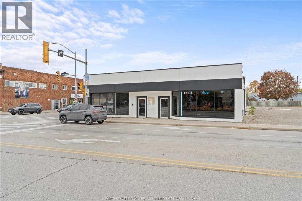 227-235 Sandwich Street South, Amherstburg, ON