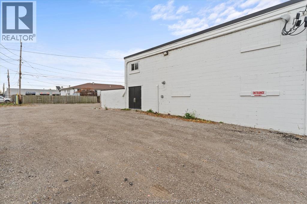 227-235 Sandwich Street South, Amherstburg, ON