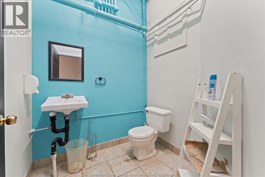 227-235 Sandwich Street South, Amherstburg, ON