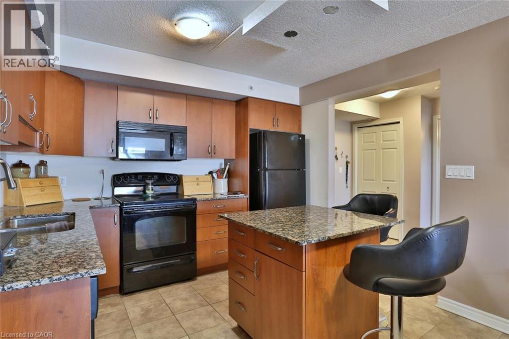 776 Laurelwood Drive Unit# 705, Waterloo, ON - Indoor Photo Showing Kitchen