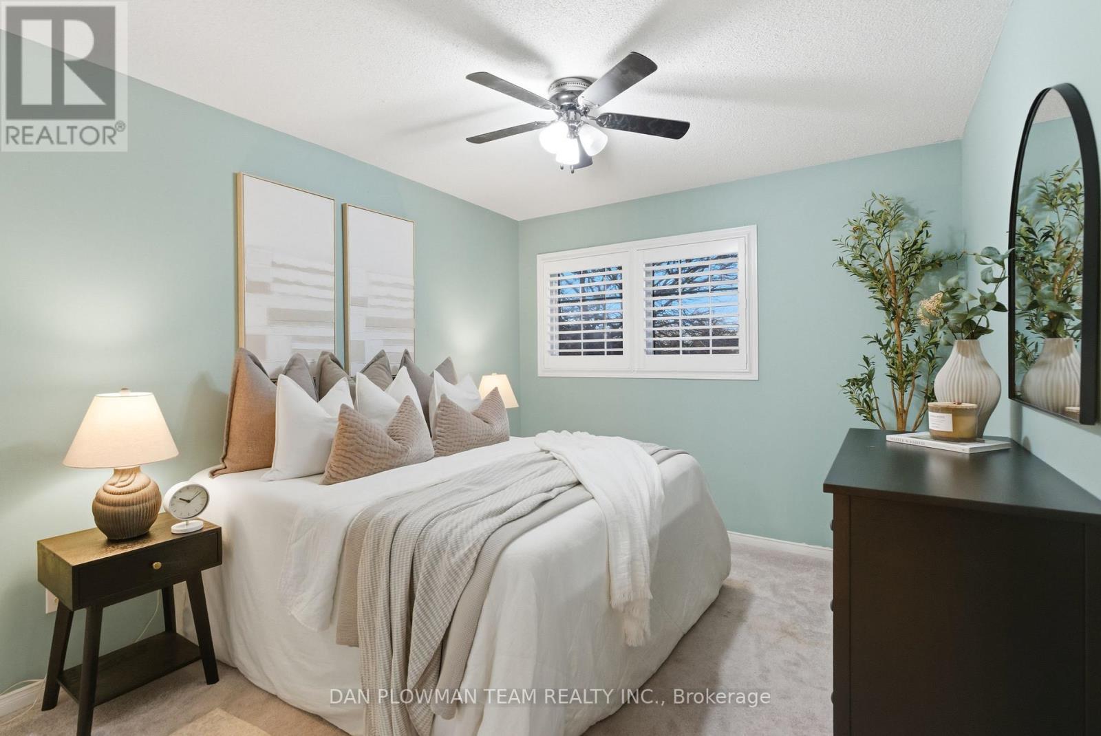 8 Aldcroft Crescent, Clarington, ON - Indoor Photo Showing Bedroom