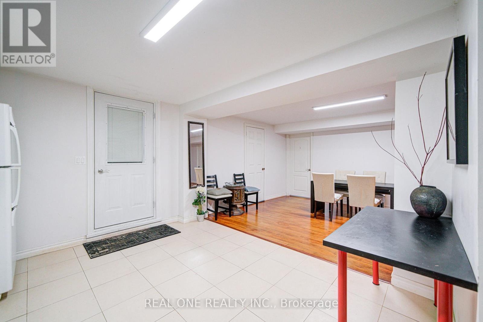 72 Highgate Drive, Markham, ON - Indoor