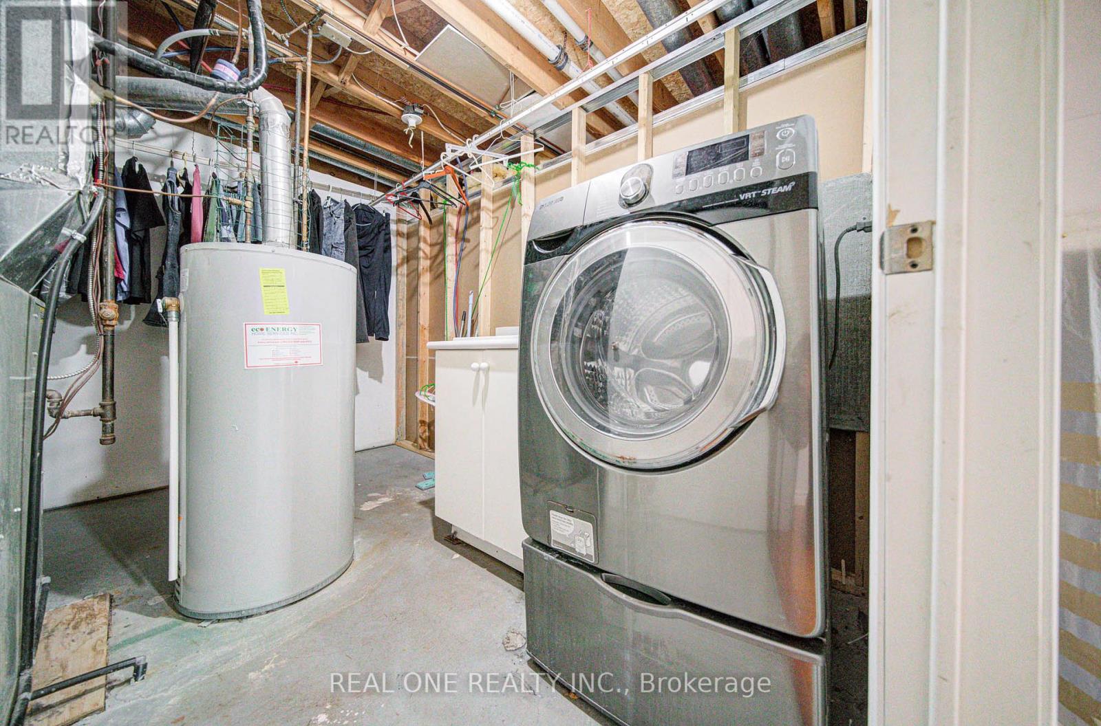 72 Highgate Drive, Markham, ON - Indoor Photo Showing Laundry Room