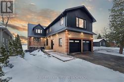 238 ROBINS POINT ROAD Tay, ON L0K 2A0