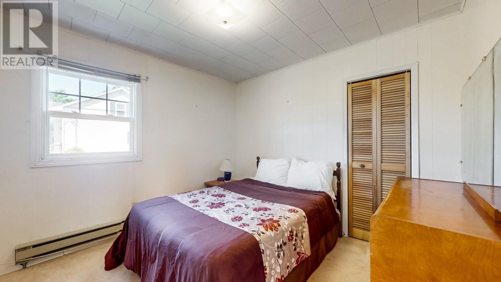 1094 Main Road, Dunville, NL - Indoor Photo Showing Bedroom
