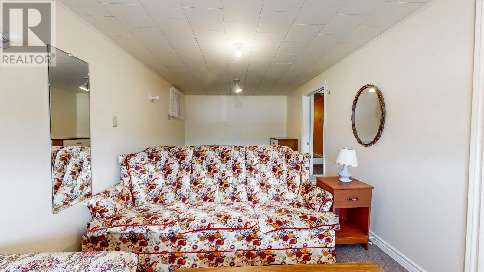 1094 Main Road, Dunville, NL - Indoor