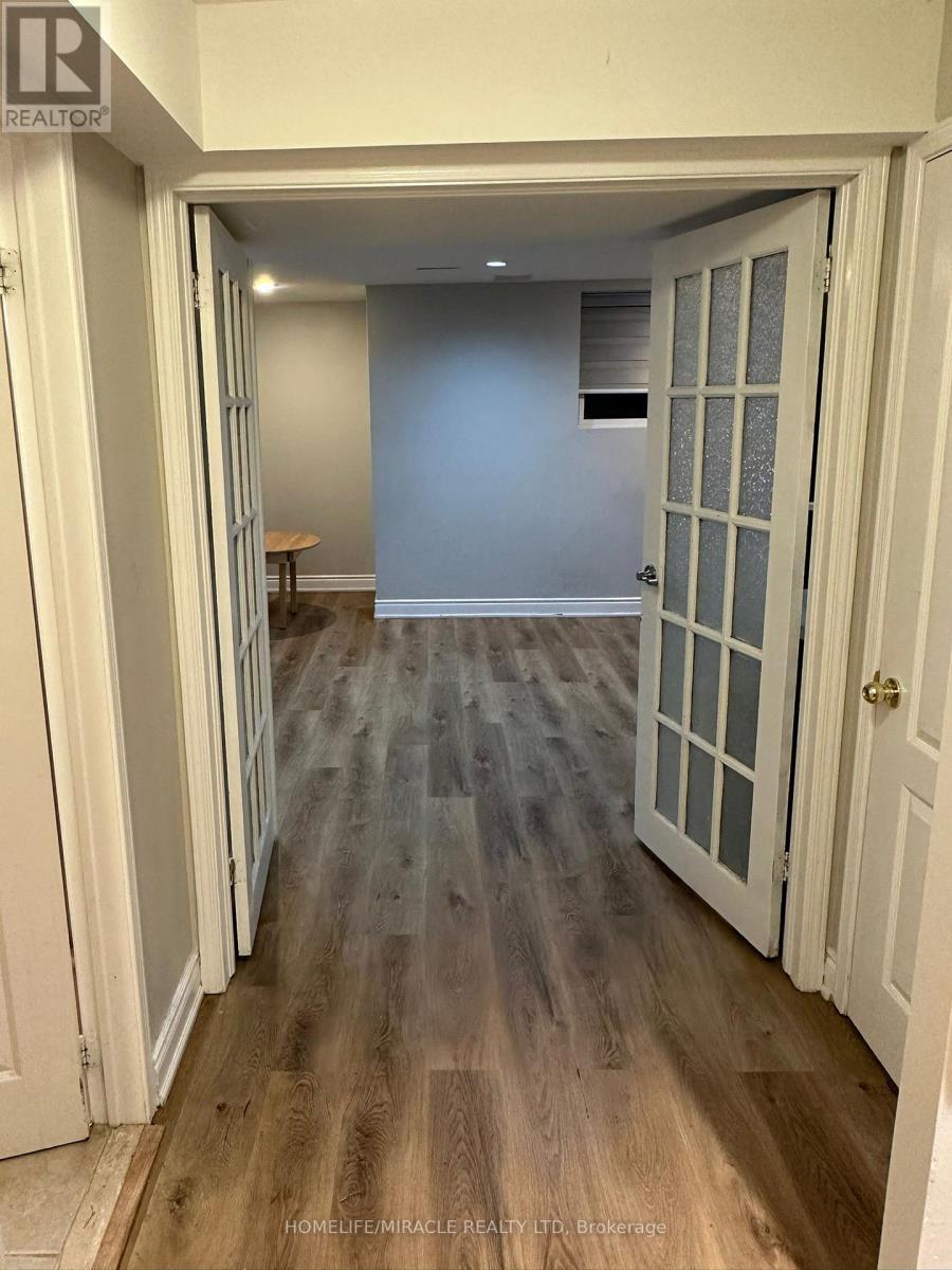 7100 Walworth Court, Mississauga, ON - Indoor Photo Showing Other Room