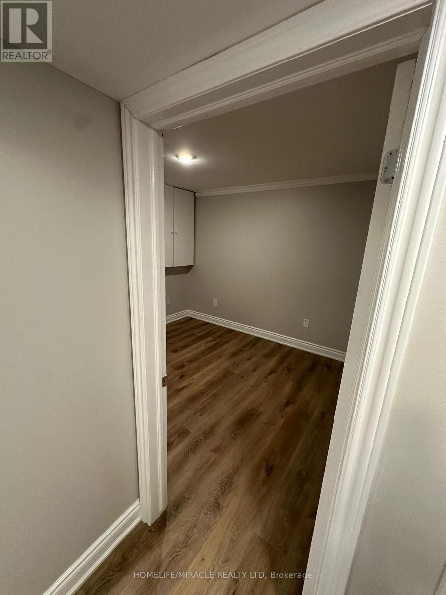 7100 Walworth Court, Mississauga, ON - Indoor Photo Showing Other Room