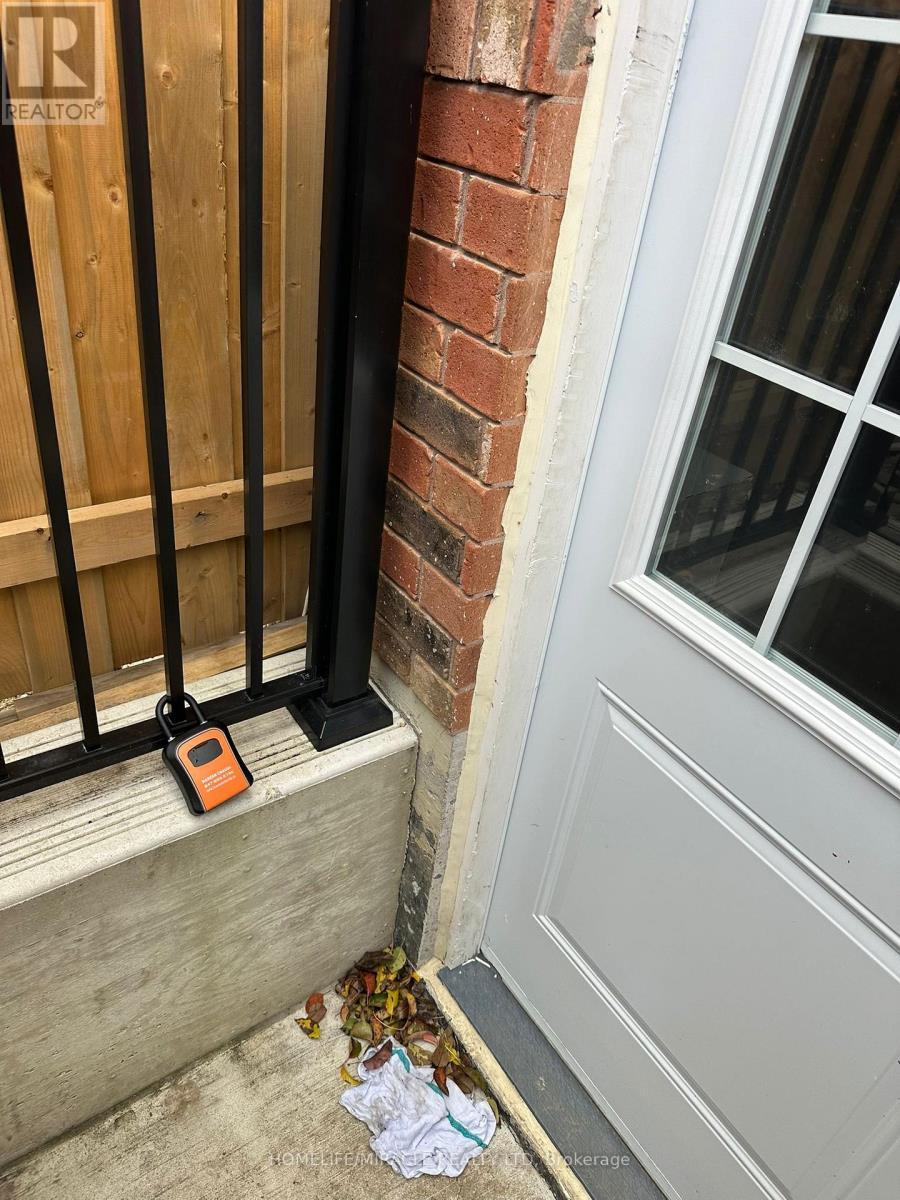 7100 Walworth Court, Mississauga, ON - Photo Showing Other Room