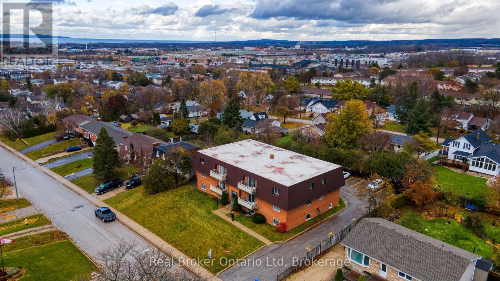 202 - 925 10Th Avenue E, Owen Sound, ON - Outdoor With View