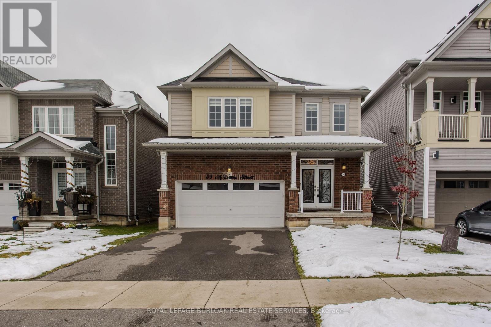 39 Mcwatters Street, Hamilton, ON - Outdoor With Facade