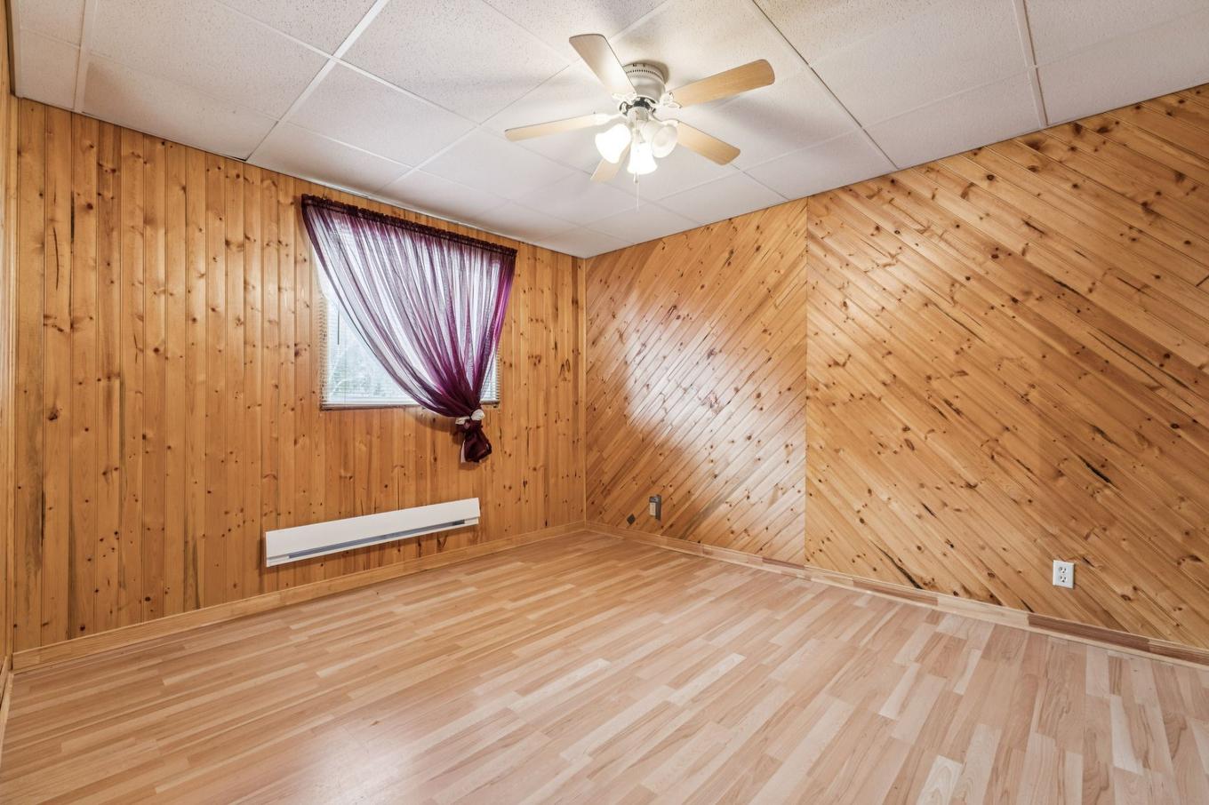 Chambre à coucher - 98 Ch. Gauthier, Gracefield, QC - Indoor Photo Showing Other Room