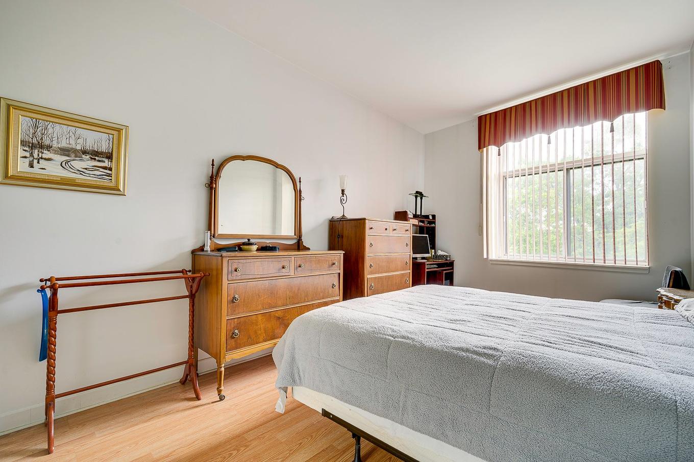 Bedroom - 201-305 Rue Laviolette, Saint-Jérôme, QC - Indoor Photo Showing Bedroom