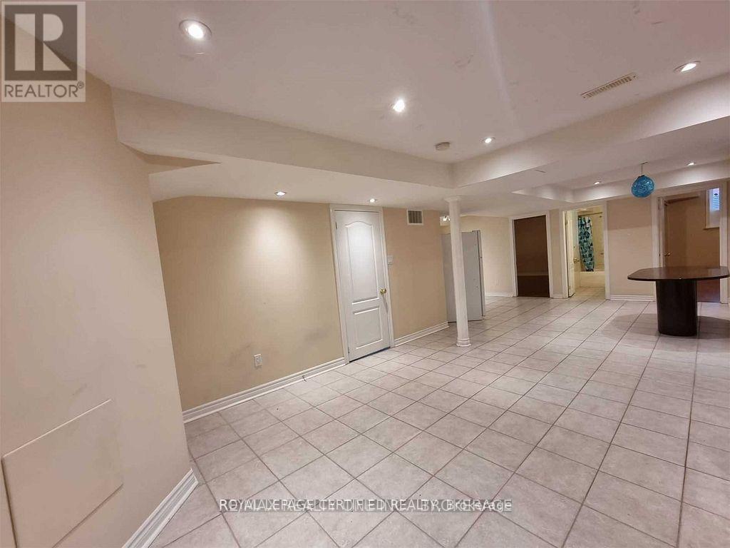 Bsmt - 1 Softneedle Avenue, Brampton, ON - Indoor Photo Showing Other Room