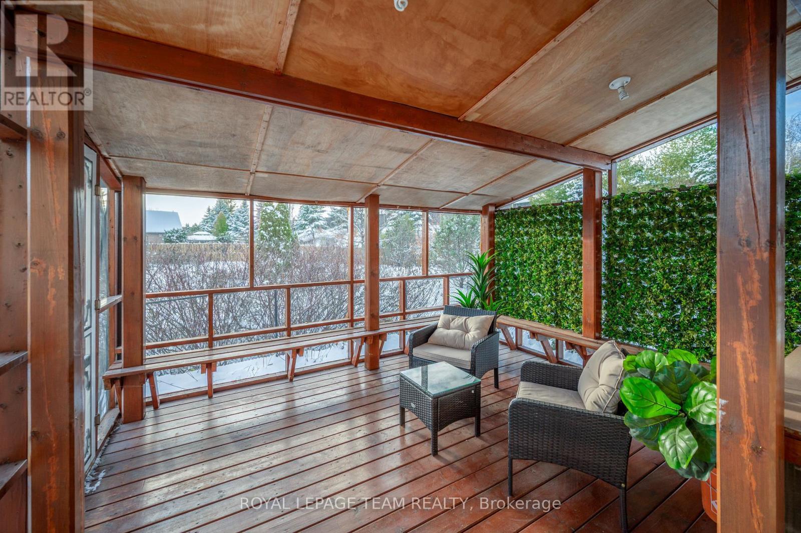 115 Grandpark Circle, Ottawa, ON - Indoor Photo Showing Other Room