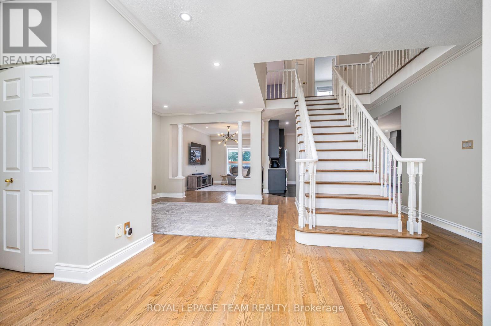 115 Grandpark Circle, Ottawa, ON - Indoor Photo Showing Other Room