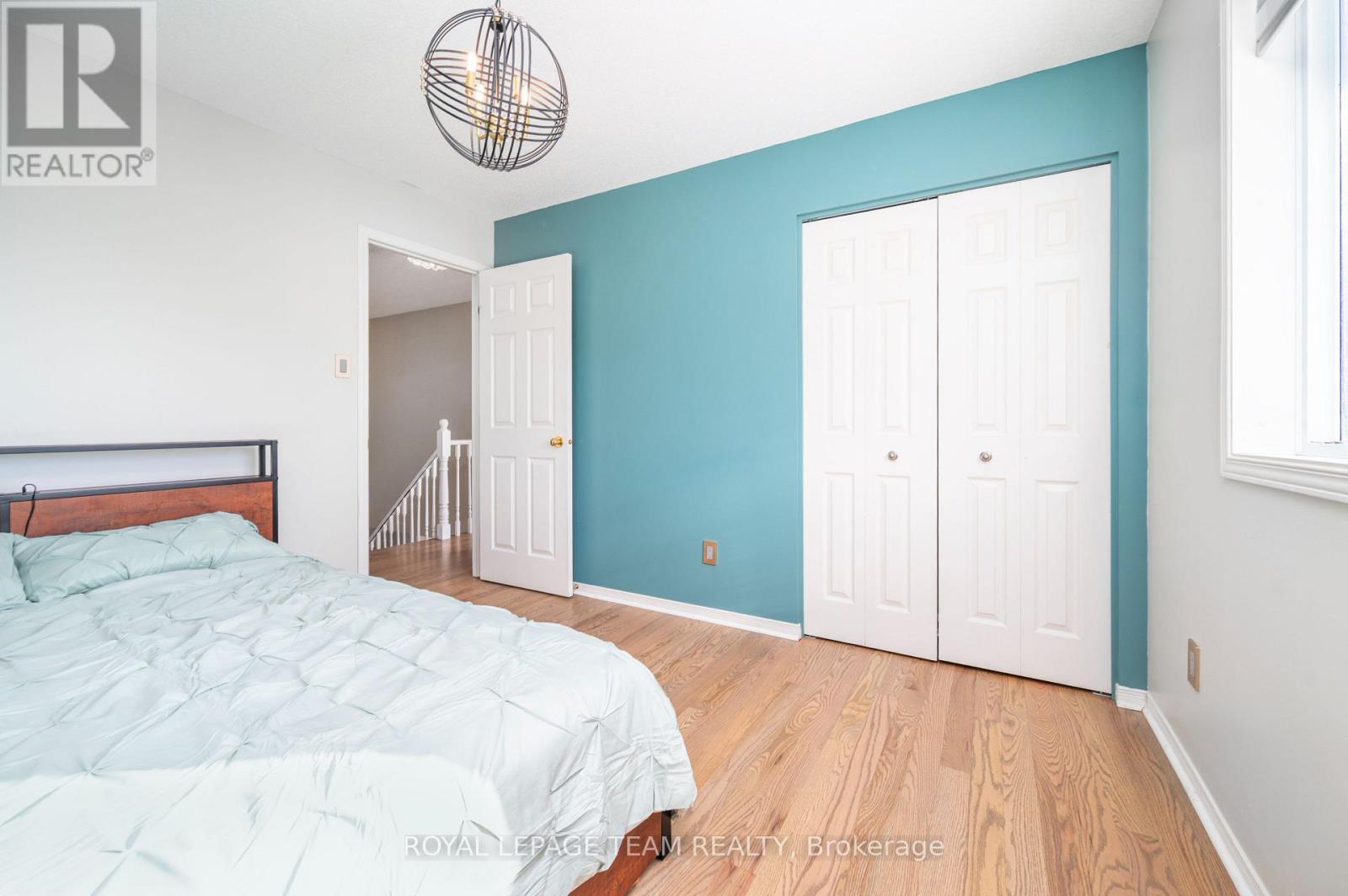 115 Grandpark Circle, Ottawa, ON - Indoor Photo Showing Bedroom