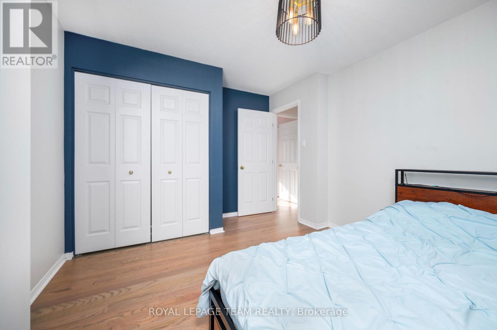 115 Grandpark Circle, Ottawa, ON - Indoor Photo Showing Bedroom