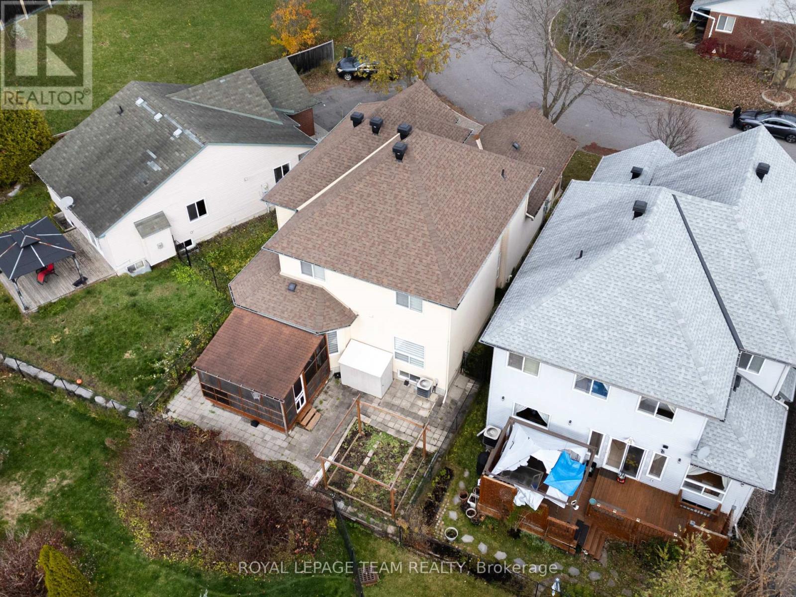 115 Grandpark Circle, Ottawa, ON - Outdoor