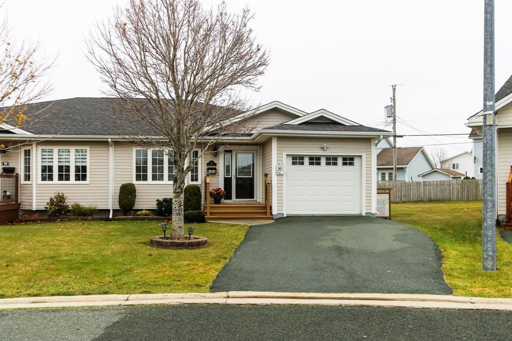 8 Tyrone Place, St. John'S, NL