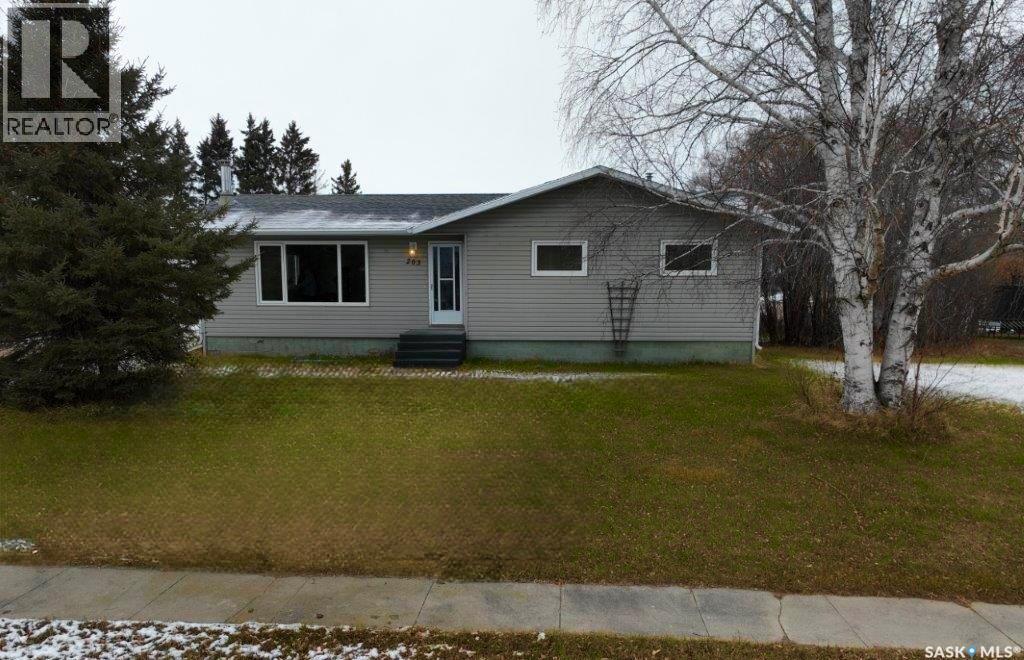 203 2Nd, Stenen, SK - Outdoor