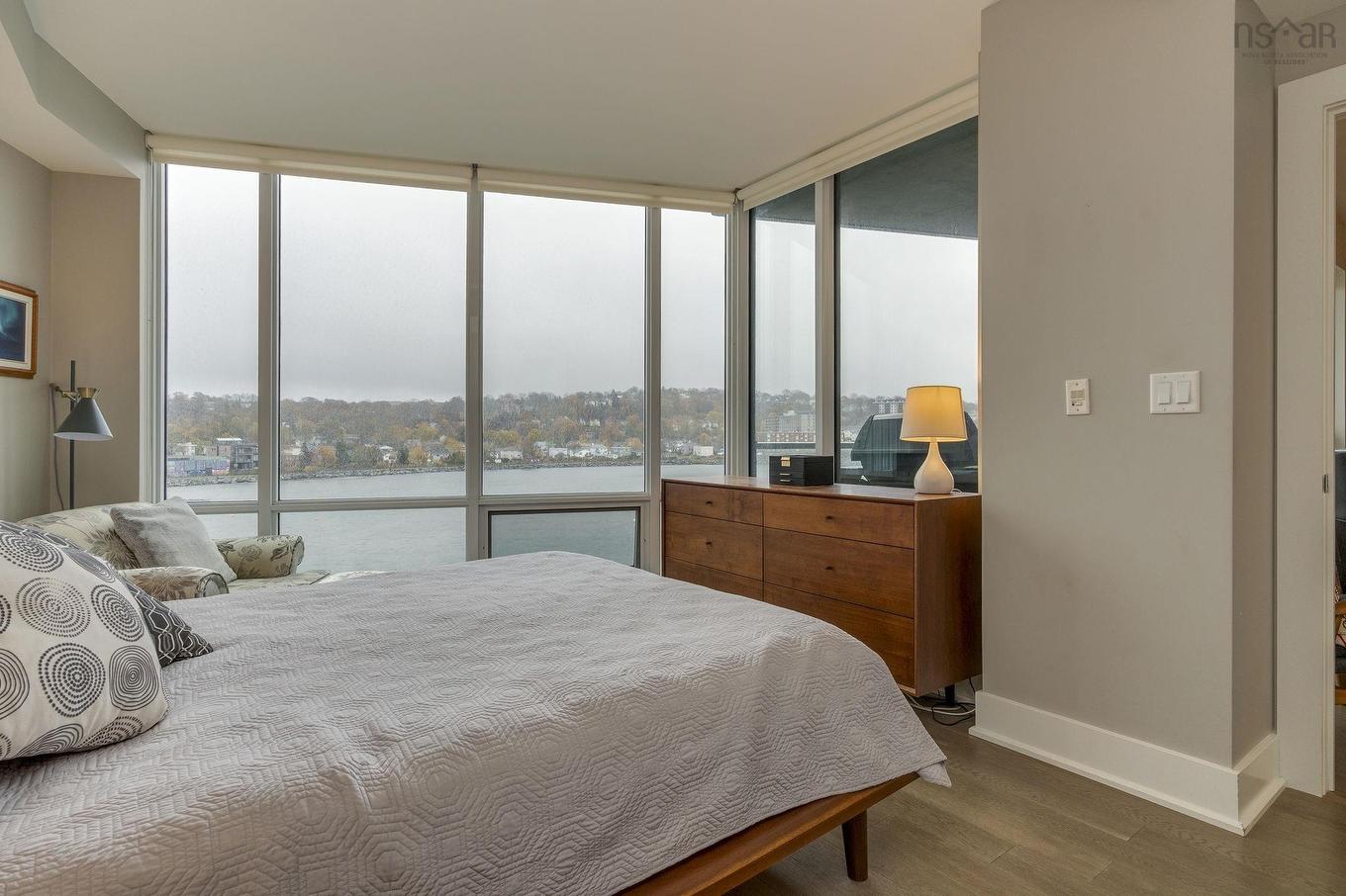 401 67 Kings Wharf Place, Dartmouth, NS