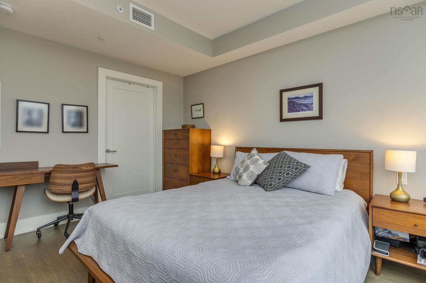 401 67 Kings Wharf Place, Dartmouth, NS