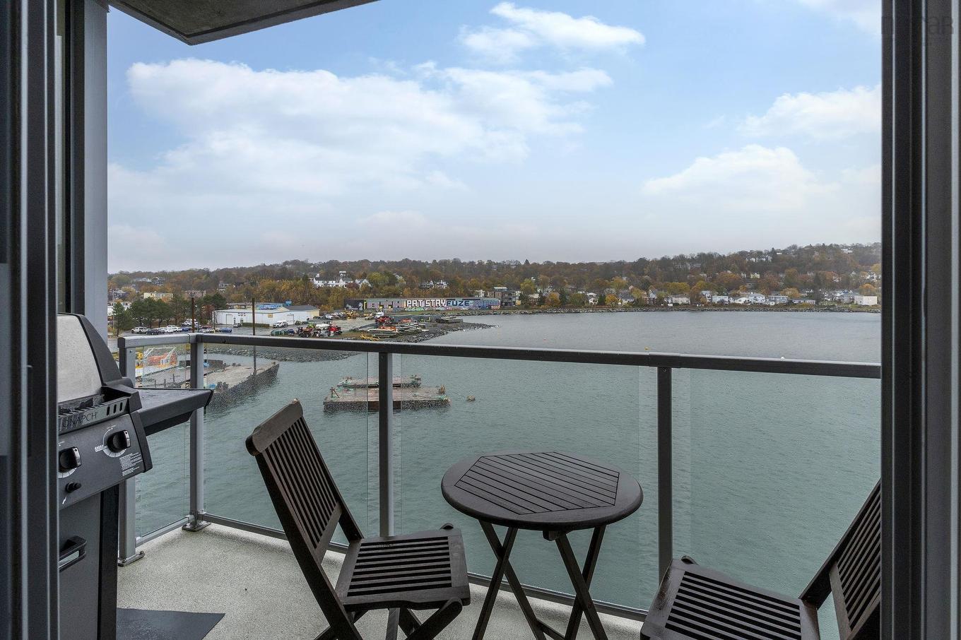 401 67 Kings Wharf Place, Dartmouth, NS