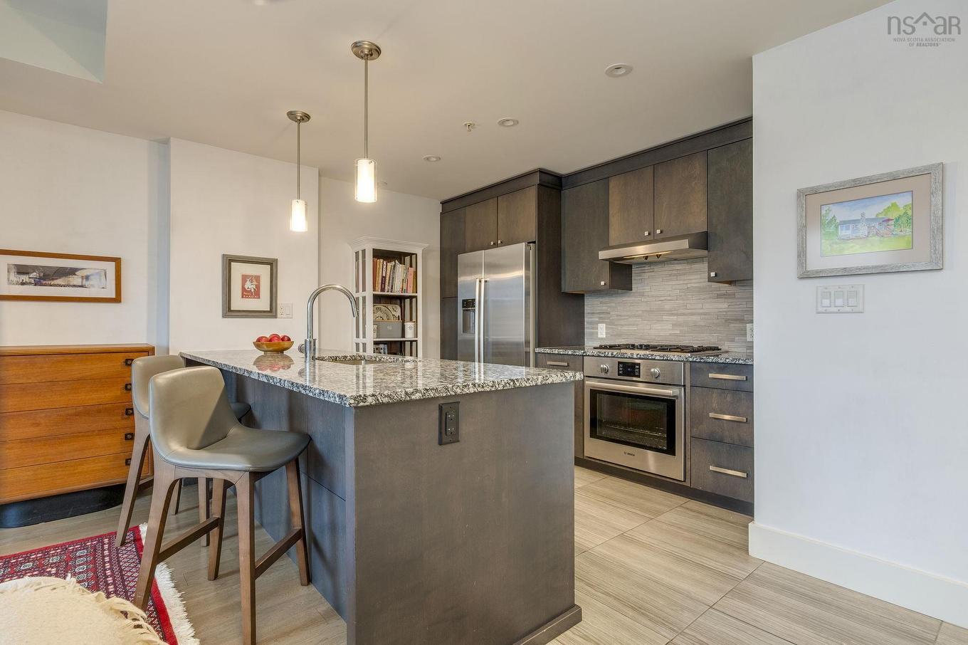 401 67 Kings Wharf Place, Dartmouth, NS