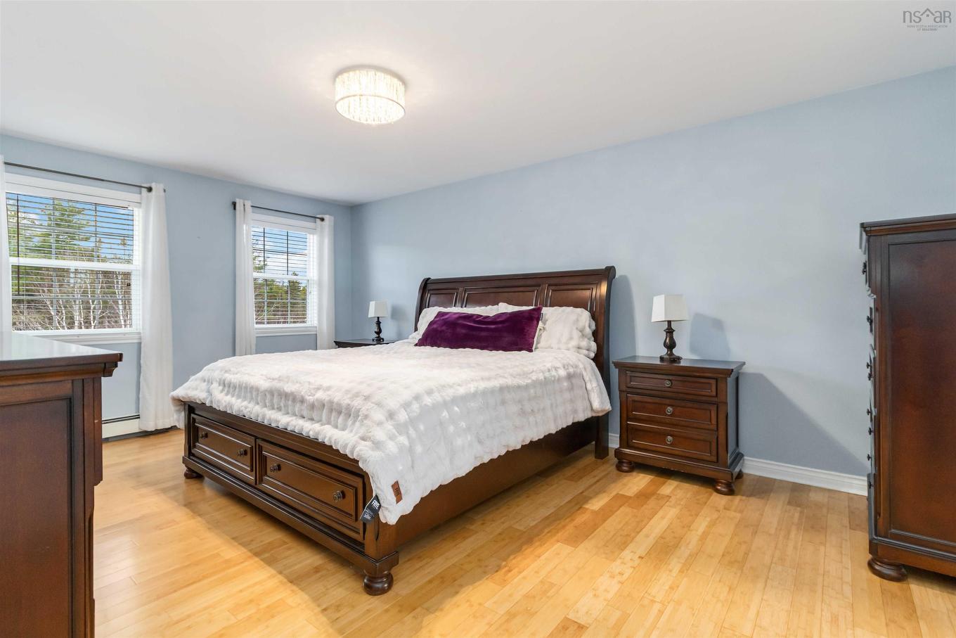 31 Piggott Avenue, Fall River, NS