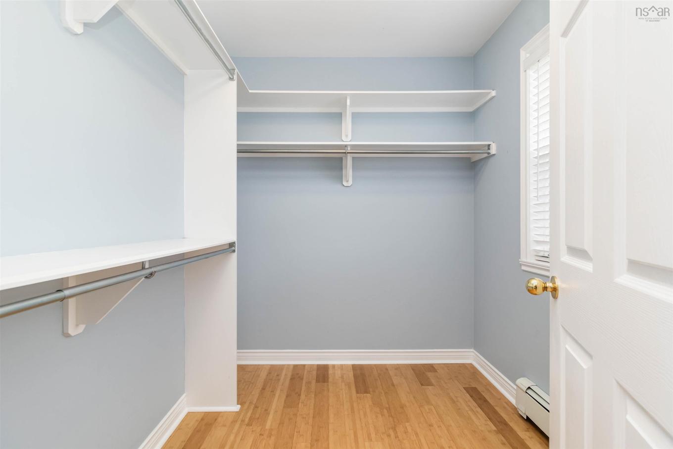 31 Piggott Avenue, Fall River, NS