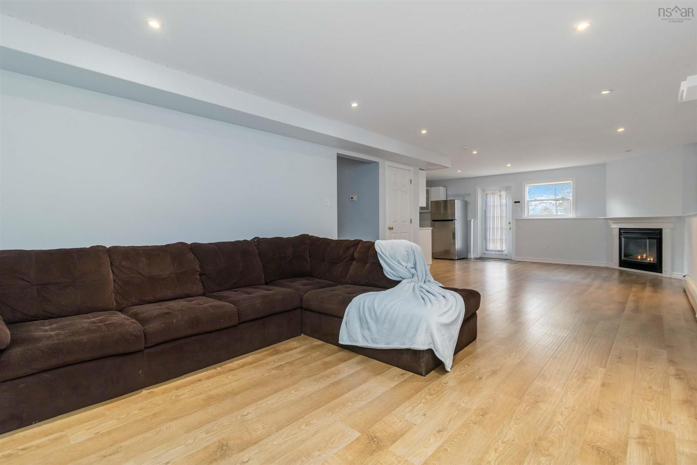 31 Piggott Avenue, Fall River, NS