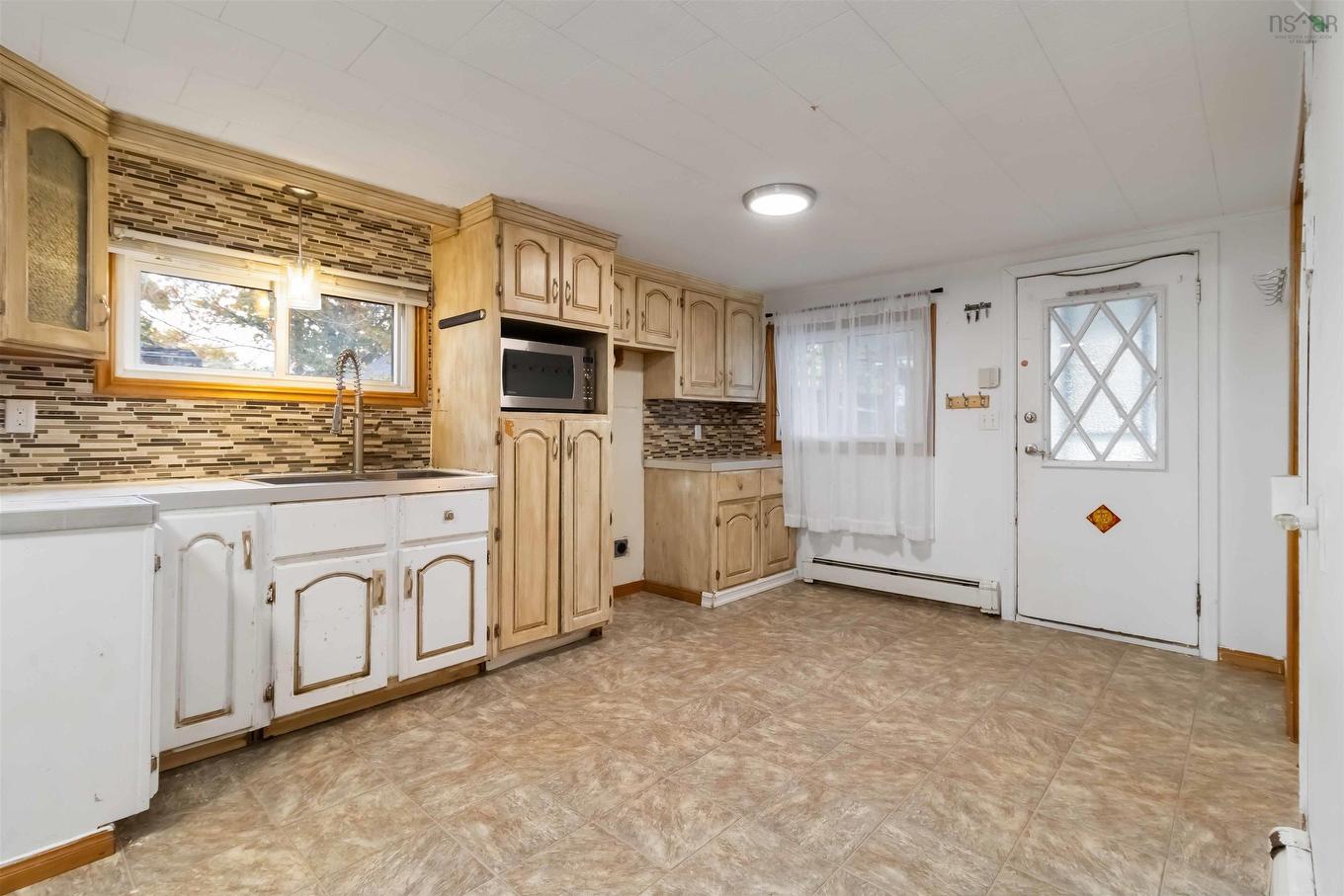 44 Courtney Road, Dartmouth, NS