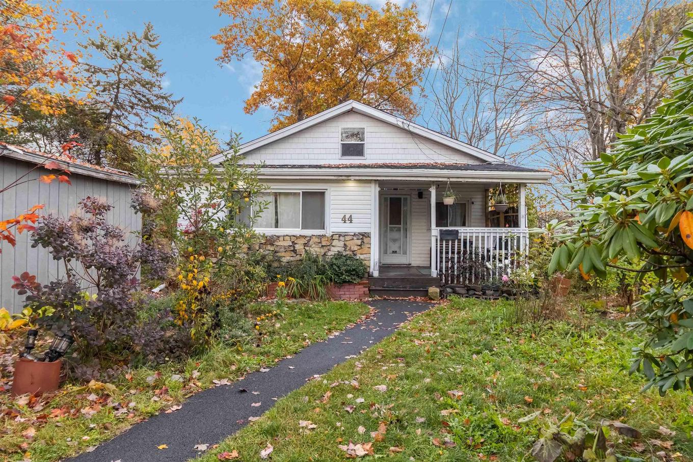 44 Courtney Road, Dartmouth, NS