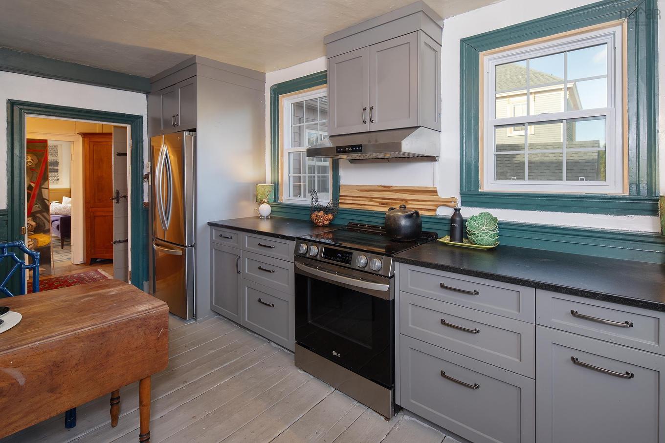 69 Fox Street, Lunenburg, NS