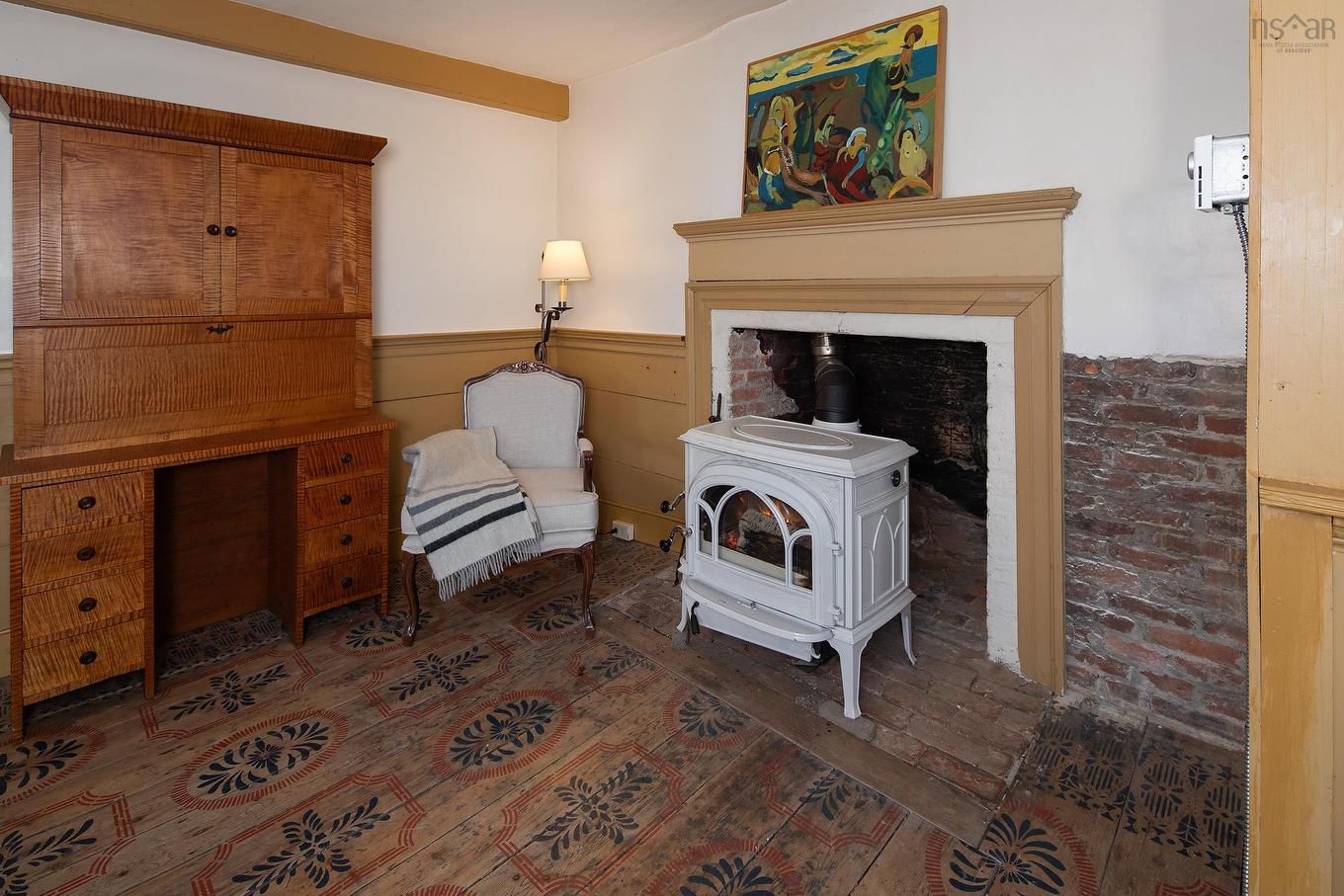 69 Fox Street, Lunenburg, NS