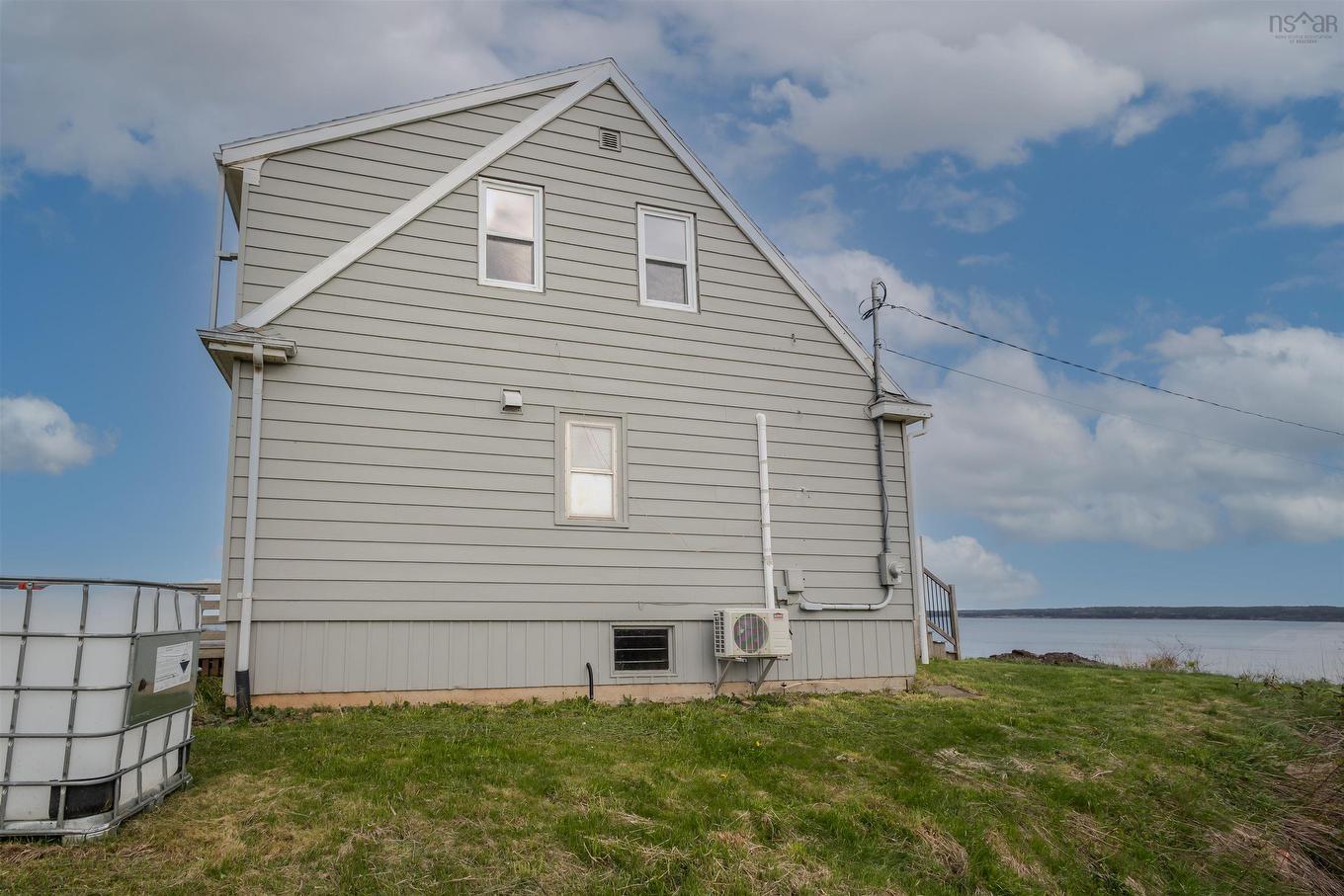 59 Cliff Street, Port Morien, NS