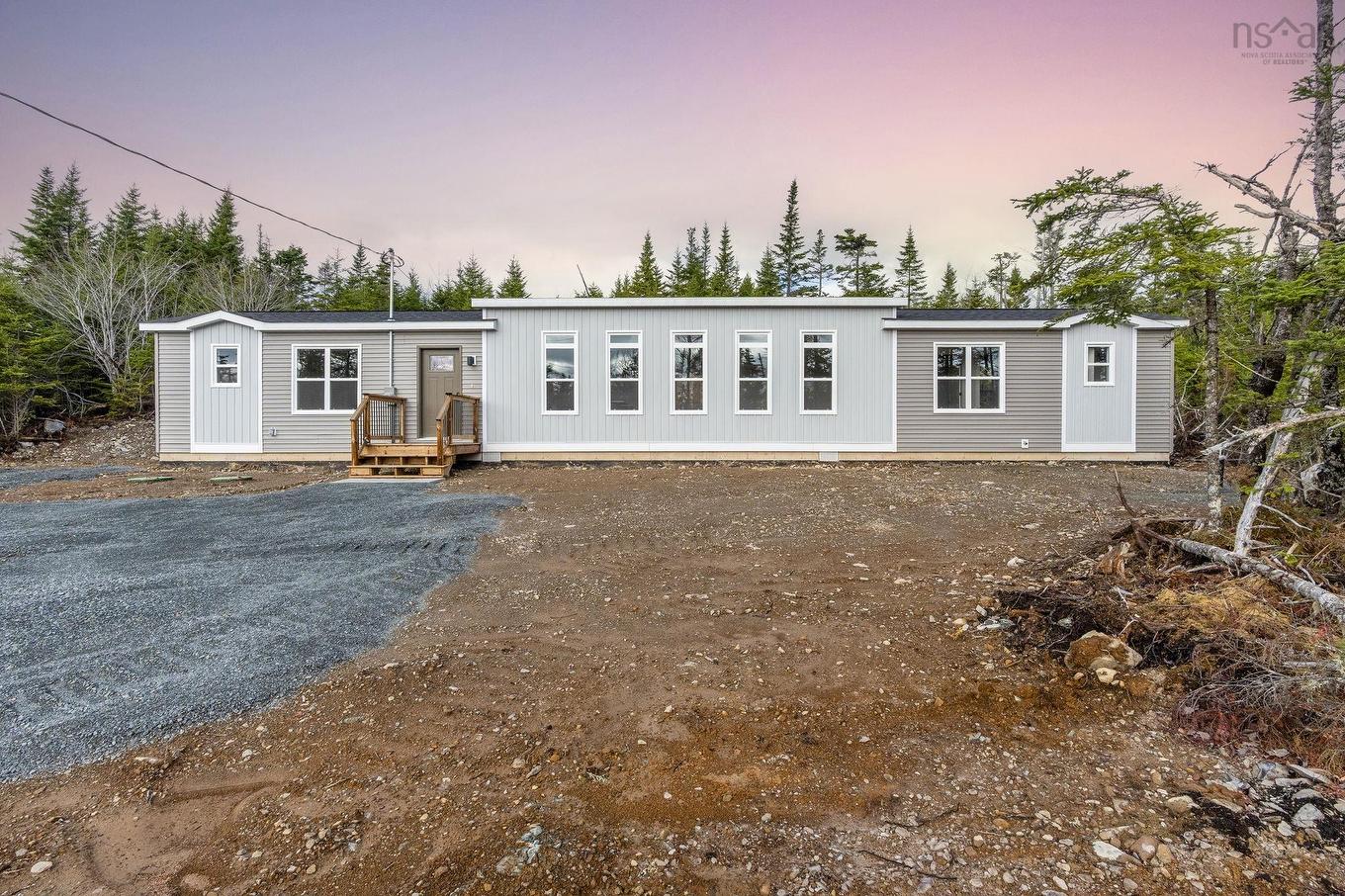 14 Seacrest Way, West Jeddore, NS