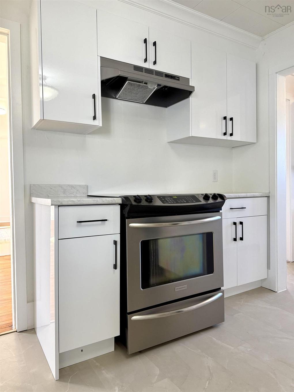 190 Church Street, Amherst, NS