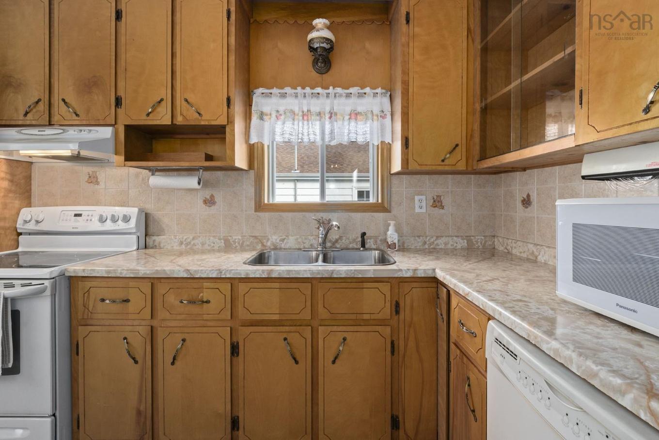 50 Forest Hill Drive, Halifax, NS