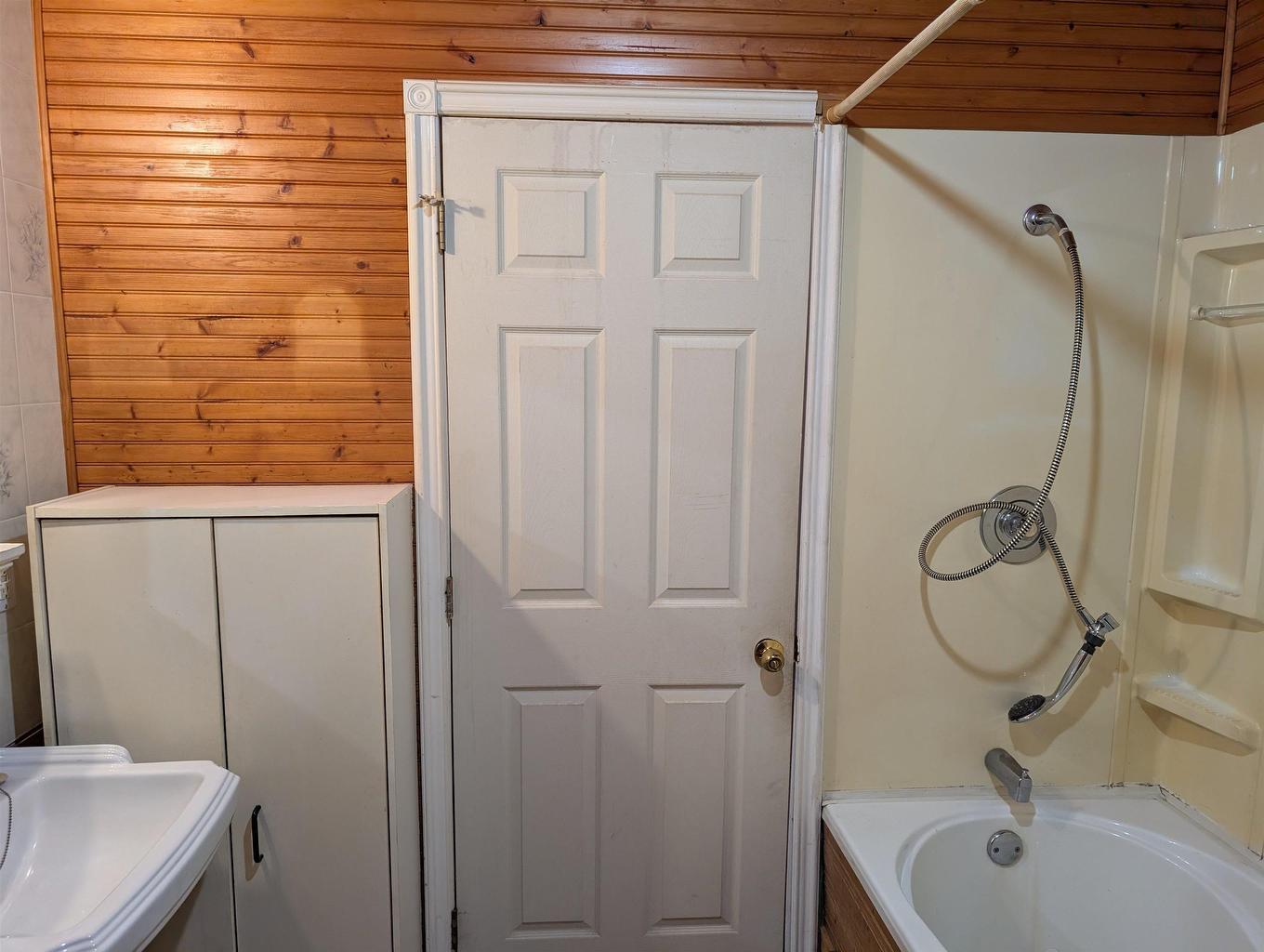 2548 Highway 329, Northwest Cove, NS