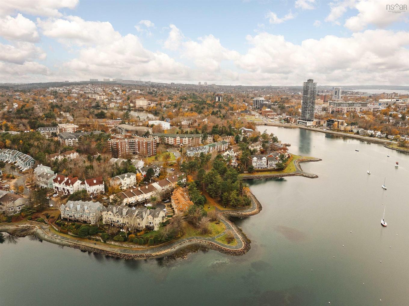 202 80 Spinnaker Drive, Halifax, NS