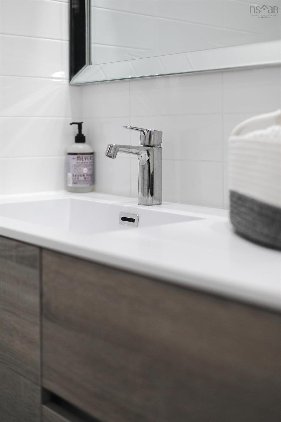 202 80 Spinnaker Drive, Halifax, NS