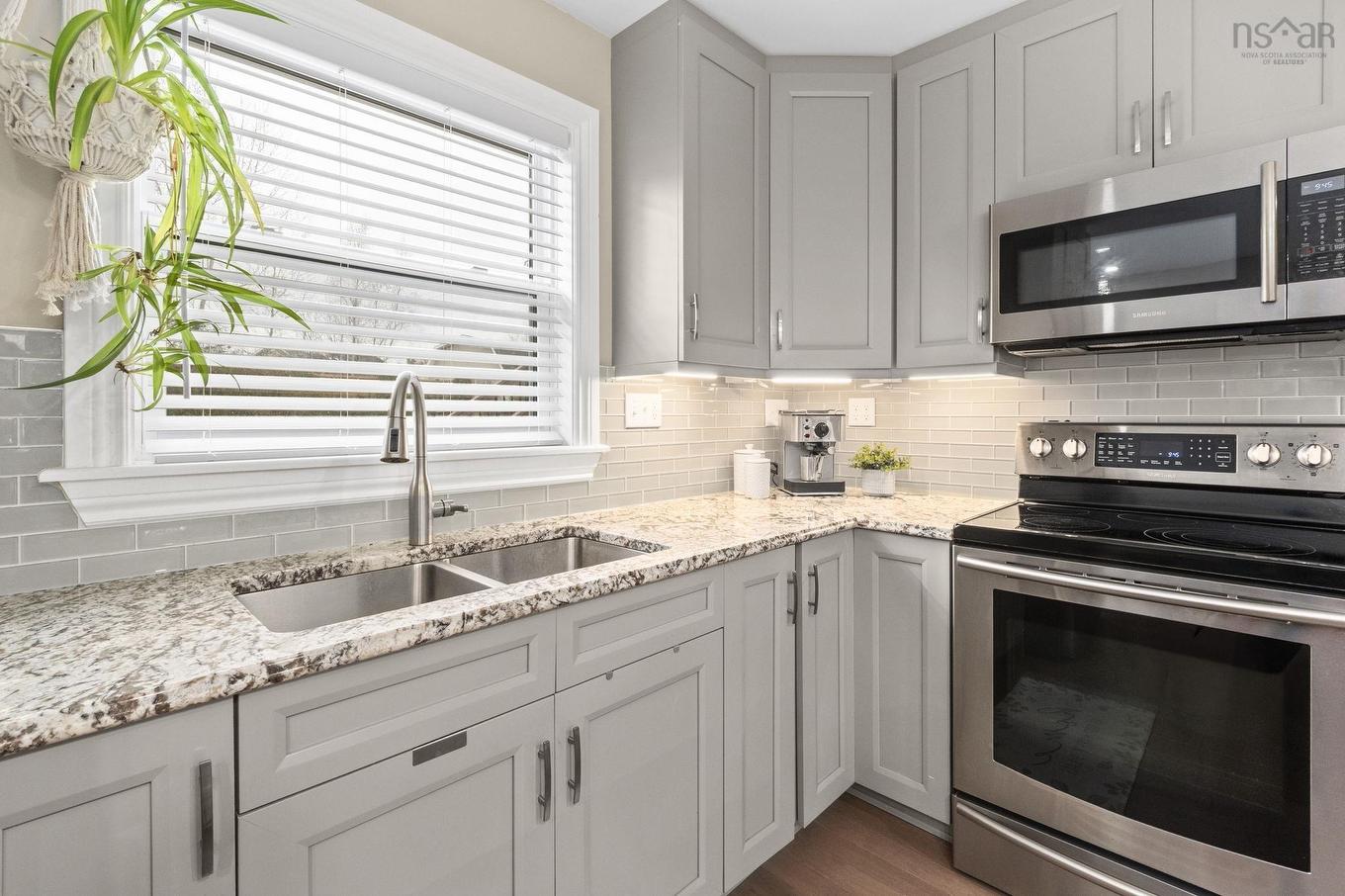 41 Elmwood Drive, Elmsdale, NS