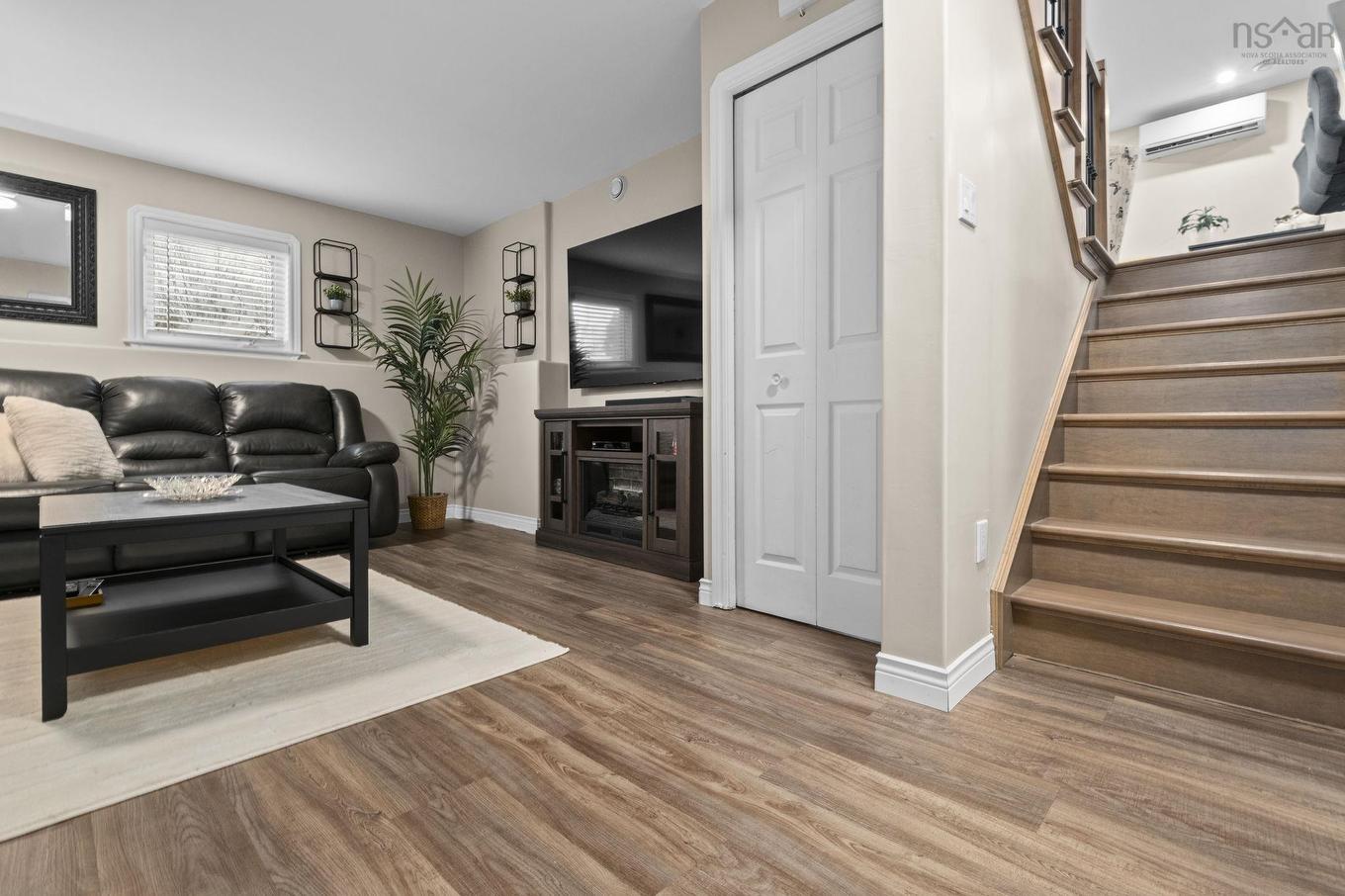 41 Elmwood Drive, Elmsdale, NS