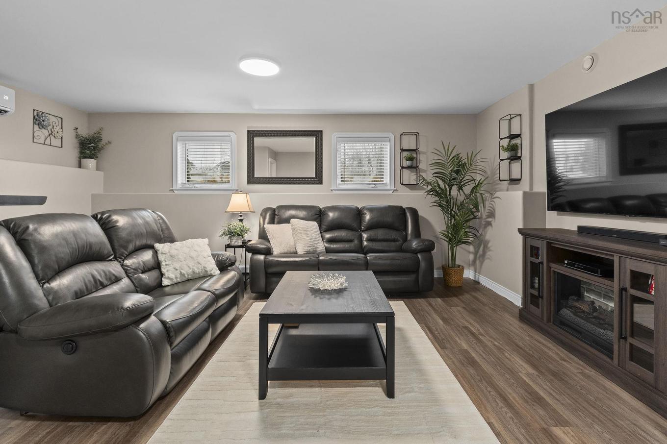 41 Elmwood Drive, Elmsdale, NS