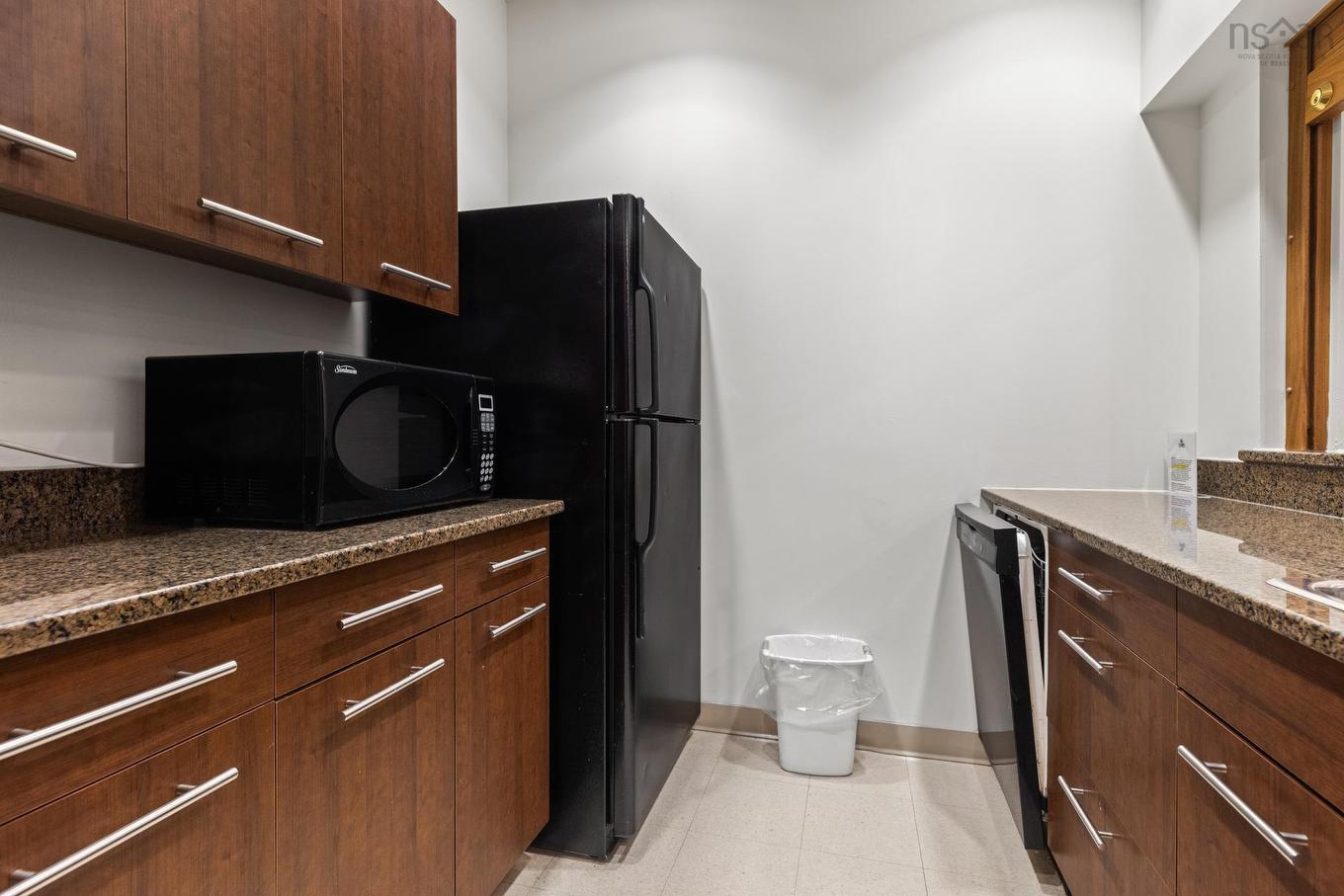 813 1550 Dresden Row, Halifax, NS