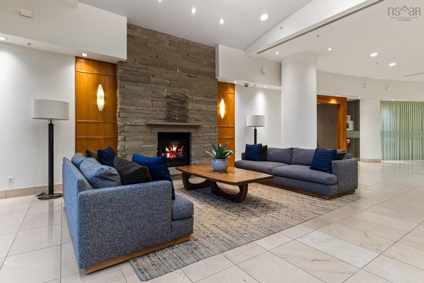 813 1550 Dresden Row, Halifax, NS