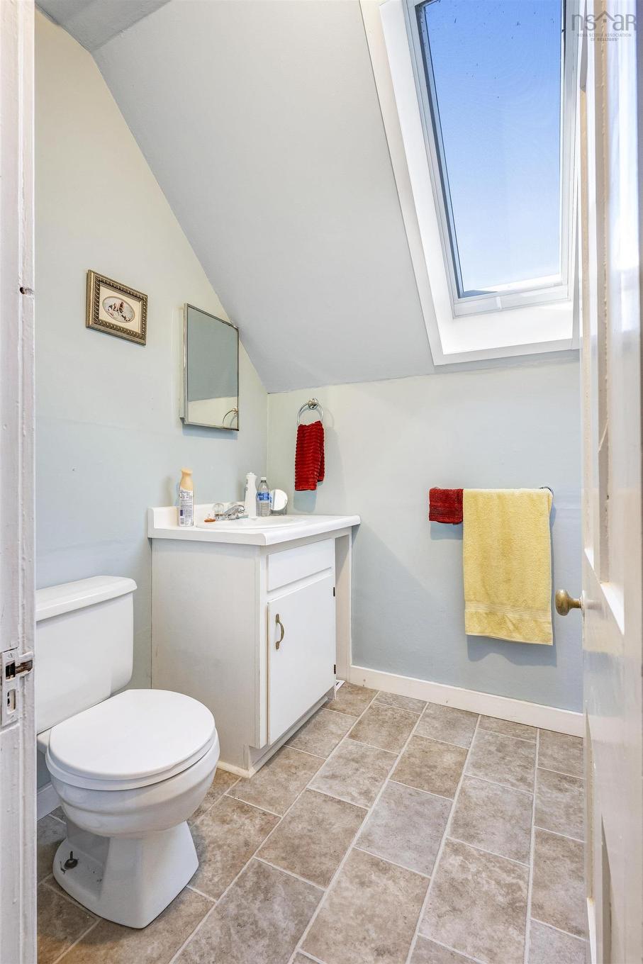 92-94 Pleasant Streets, Bridgewater, NS