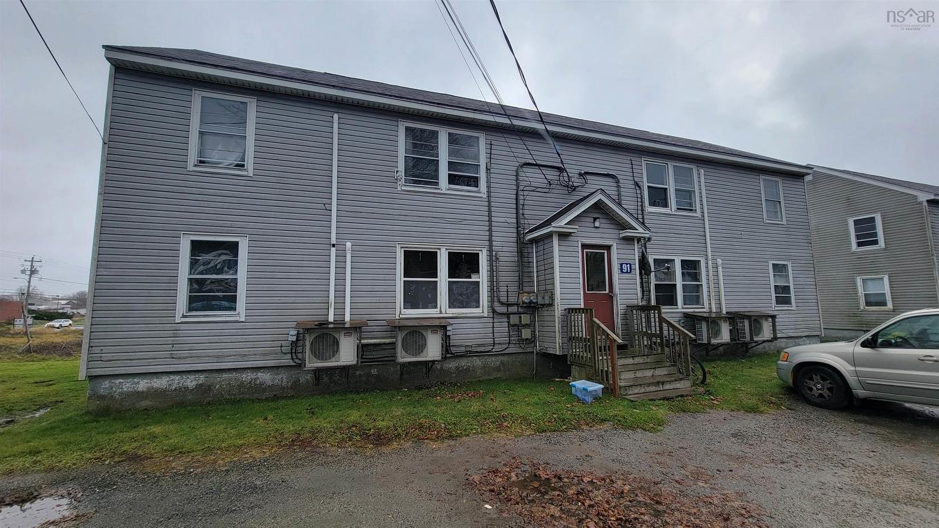 91 Pleasant Street, Yarmouth, NS